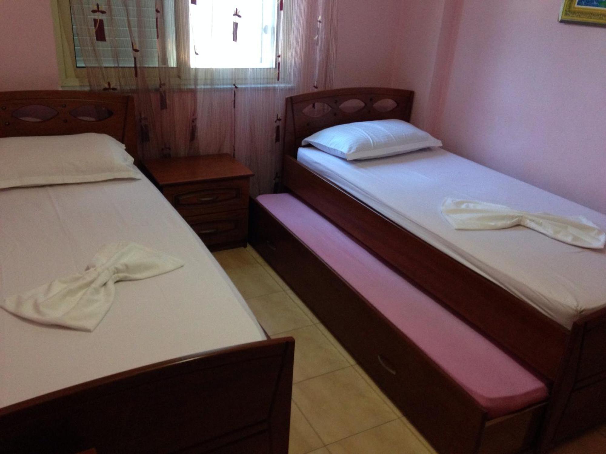Espana Aparthotel Škalngur 외부 사진