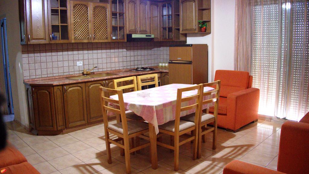 Espana Aparthotel Škalngur 객실 사진