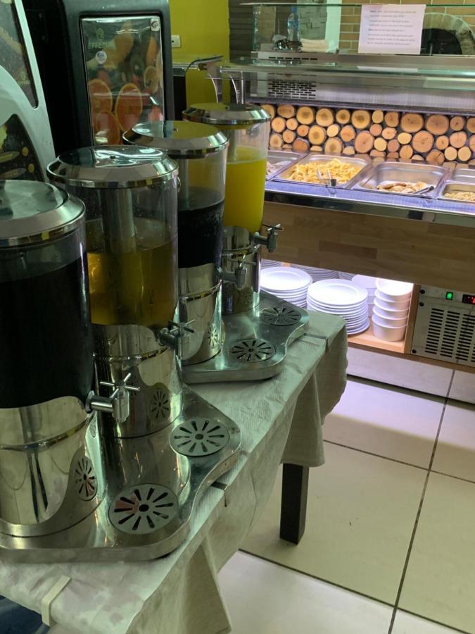 Espana Aparthotel Škalngur 외부 사진